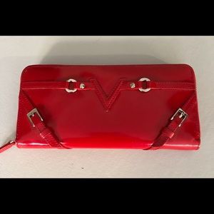 Via Spage Red Zip Around Wallet